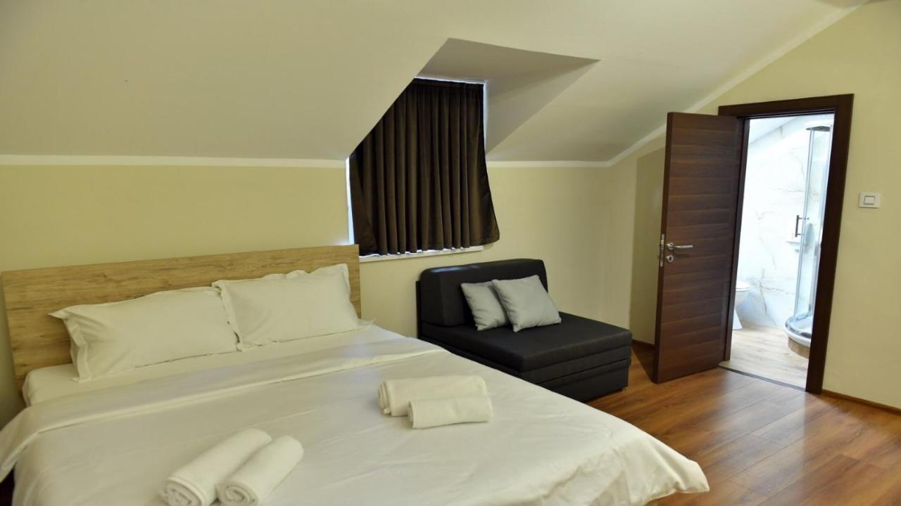 Apartmani Mali Vikend Belgrad Dış mekan fotoğraf